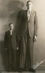 1-Robert-Wadlow–8ft-11in-2m-72cm
